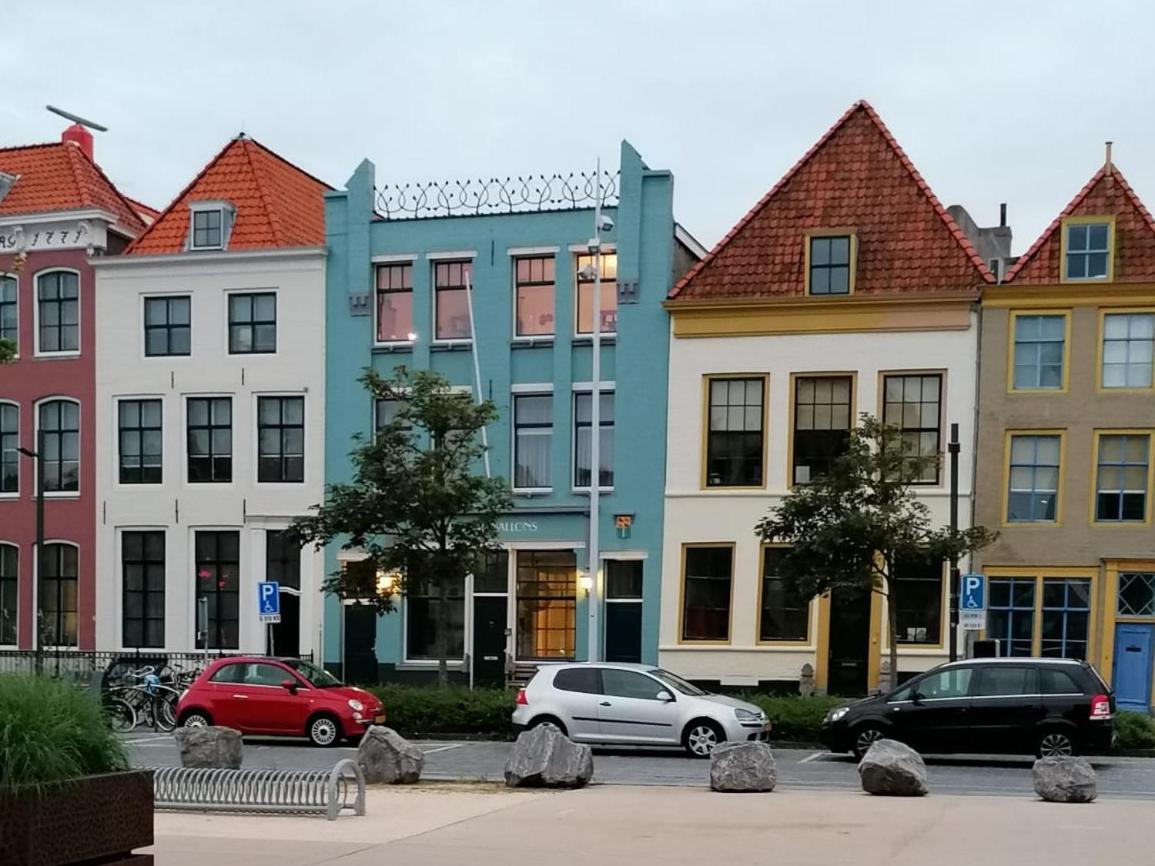 De Notenbalk Aan Zee Bed & Breakfast Vlissingen Bagian luar foto